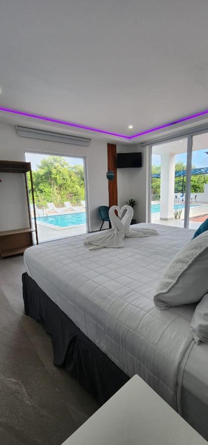 The Views Resort 埃尔蒙特 外观 照片