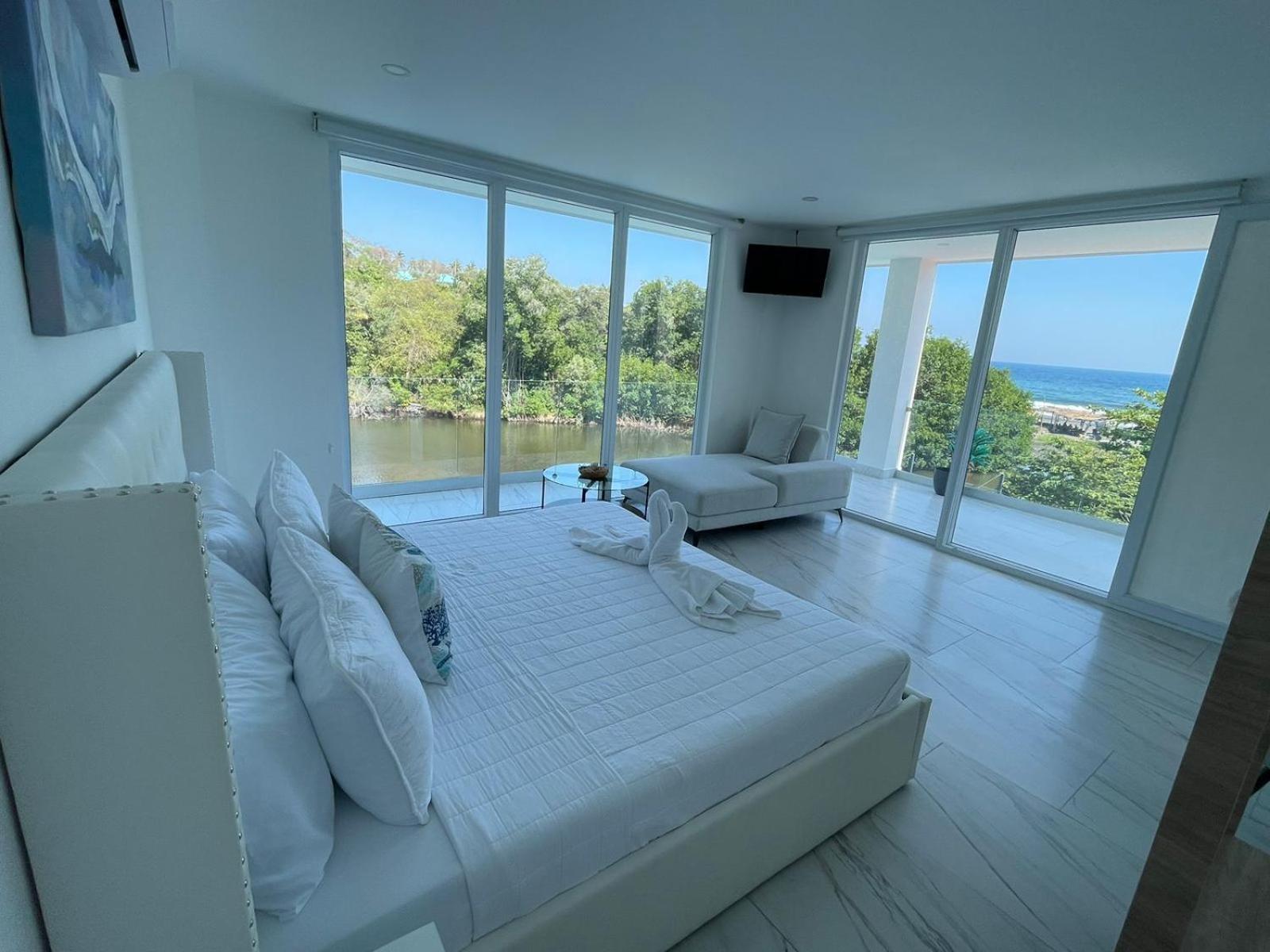 The Views Resort 埃尔蒙特 外观 照片